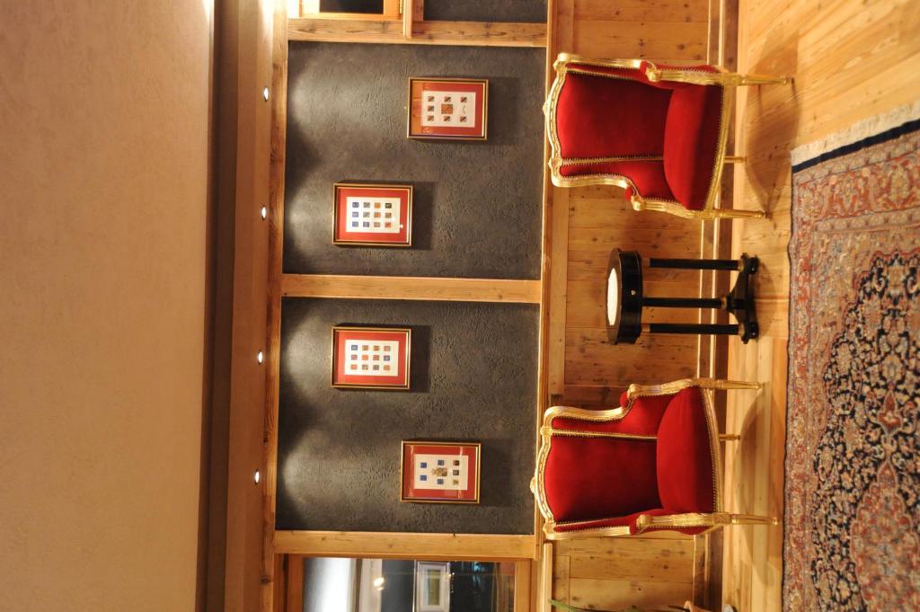 Laghetto Alpine Hotel & Restaurant Брусон Екстериор снимка